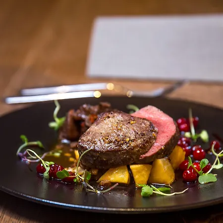 Nova Skyland Hotell 5*